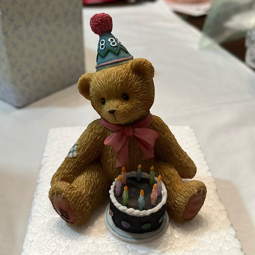 Age 8️⃣ birthday figurine. Cherished Teddies 466247 Being Eight is Really Great!